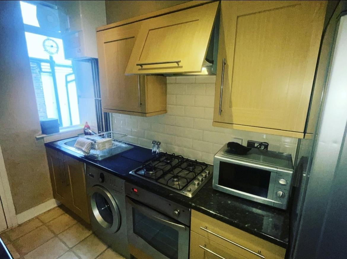 Luxury 1-Bed Apartment With Stunning City Views Perfect For Short Stays In Londýn Exteriér fotografie